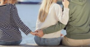 Ngoại tình có bị đi tù không?