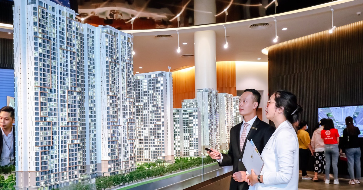 Sàn giao dịch bất động sản là gì? Điều kiện mở sàn giao dịch bất động sản 2026